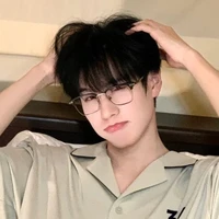 บุ๊ค👑นายเอก