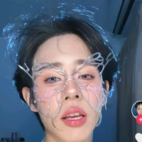 เเมกมา:นายเอก