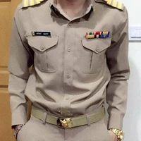 ครููผู้ชาย |  Male teacher