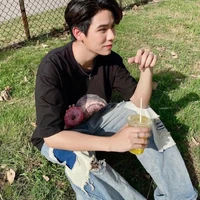 ดิว(เพื่อนเมฆา)