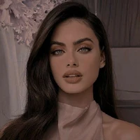 Aleandra Alisa [Henderson]