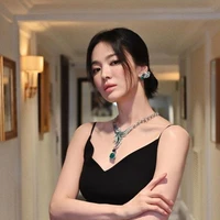 เลนซ์(แม่เบนซ์)