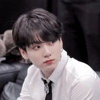 มินจุน(น.อ)