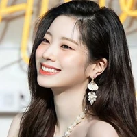 คามิเลีย 👑🦋