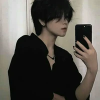 ยูมิ(นายเอก+อดีตนักฆ่า)