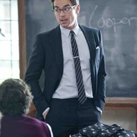 มานิต(ครู)