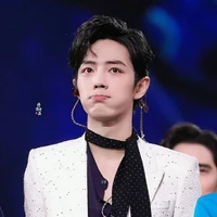 เซียวจ้าน(นายเอก)