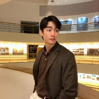 เปรม🥂//พระเอก