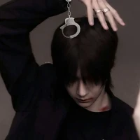 หวังอีป๋อ{คู่หมั้นของจ้าน}[มาเฟีย]