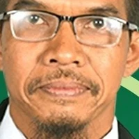 ayah dari dewa kematian dan penghancur