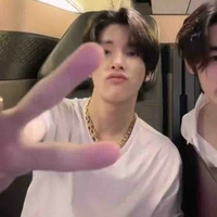 JaJake ( แฝดน้องเพื่อนนอ. )