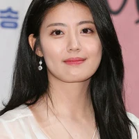 Ratna Elizabeth