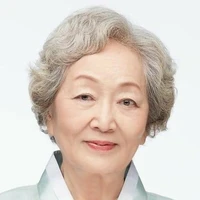 Han Ju-Kyung / Cook