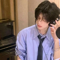 เมโลดี้ (เพื่อนไมล์+นักร้อง)