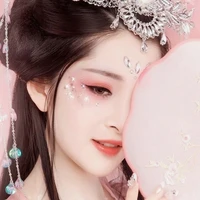 มู่หนิงฮวา(น.อ)​