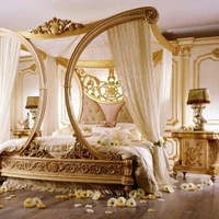 tempat tidur ratu pengusa kekuatan suci