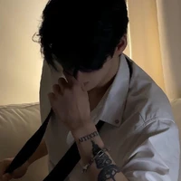 คิง(พระเอก)🤍