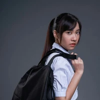 มณ