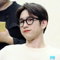 น้ำหนาว(นายเอก)