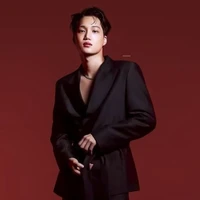 kai jeon (esposo de Hwasa)