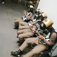 ตำรวจ👮🏻