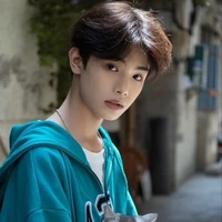 บีม(นายเอก)