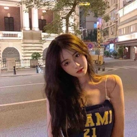 พลอยใส