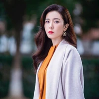 คุณหญิงหลิน|แม่y/n