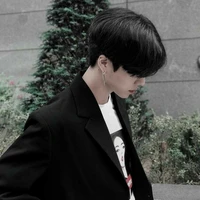 หนุ่มๆ