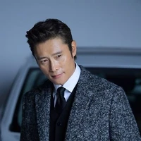 ซอนจิน(พ่อนายเอก+มหาเศรษฐีพันล้าน)