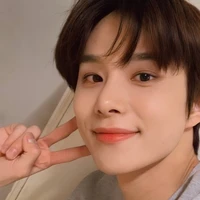 Moon Jungwoo (Mamah injun )