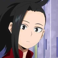 Momo yaoyorozu