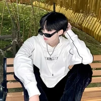 อาเธอร์(เพื่อนพระเอก)