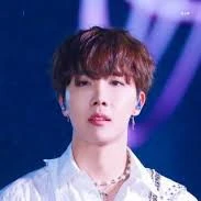 ภูมินทร์_🐿(เพื่อนนายเอก)