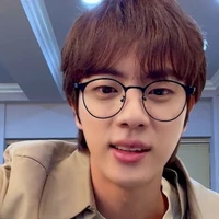 Seokjin (O)