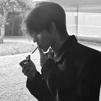 อีธาน(พระเอกตอนถอดแว่น)