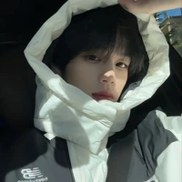 คริส(เพื่อนนอ)