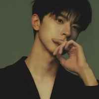 โอม(เพื่อน พอ.)