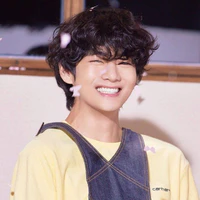 Taehyung / Omega
