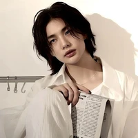 BANG [HWANG] HYUNJIN