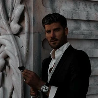 DEREK D