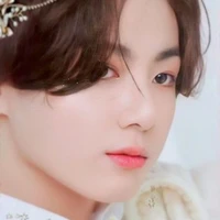 Jungkook *omega puro*