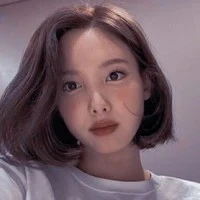 Nayeon ~Nayie,Nayona,heladera~🐧