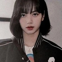 Lalisa Manobal~Lisa,lisie,liss~🐰