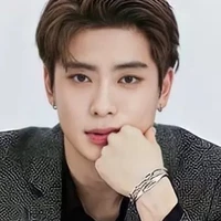 Huang Staryan