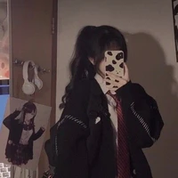 ใต้ฝุ่น(นางเอก)