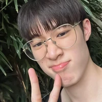 คริส(พี่ชายพระเอก)