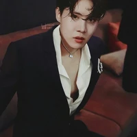 Jung hoseok ( Temen Taehyung)