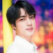 Kim Seokjin(kakak pertama Lisa)