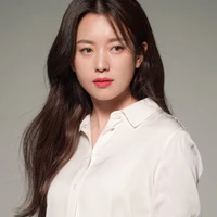 Han Hyo Joo